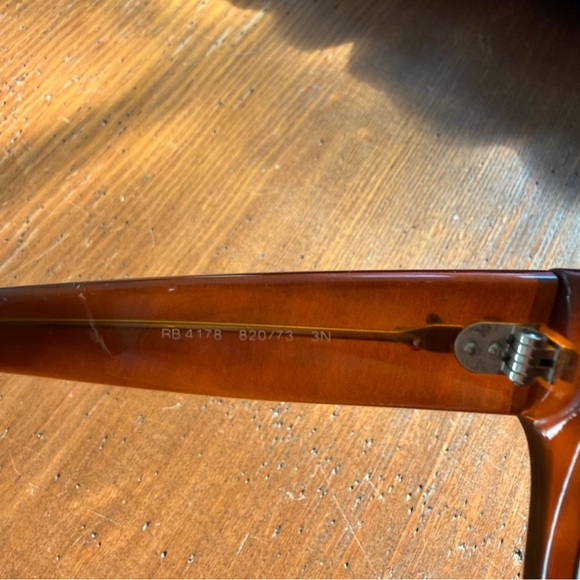 Ray-Ban Tortoise Sunglasses - Picture 5 of 5